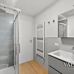 Blu Lucca- Pool And Parking 10 Min From Lucca Villa