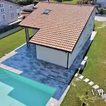 Blu Lucca- Pool And Parking 10 Min From Lucca Villa *