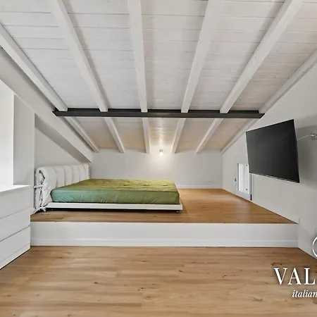 Villa Blu Lucca- Pool And Parking 10 Min From Lucca Capannori